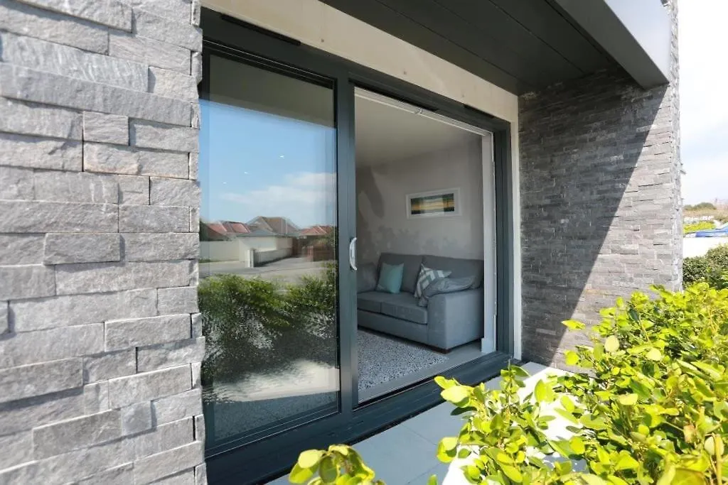BOURNECOAST: MODERN FLAT WITH SEA VIEWS - FM6194 Apartment Bournemouth 0*,